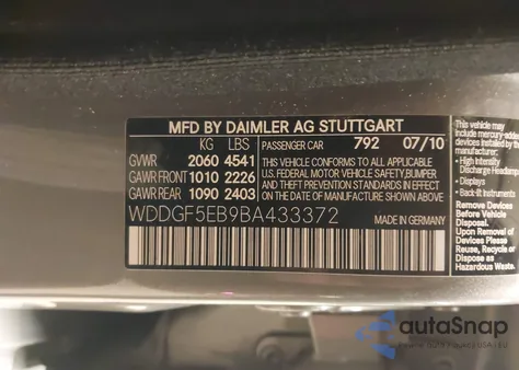 2011 Mercedes-Benz C 300 Luxury из США, поврежденный, VIN WDDGF5EB9BA433372